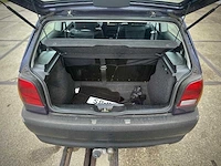 Volkswagen polo 1.6 automaat , sp-rx-43 - afbeelding 5 van  13