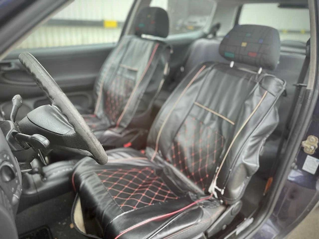 Volkswagen polo 1.6 automaat , sp-rx-43 - afbeelding 9 van  13