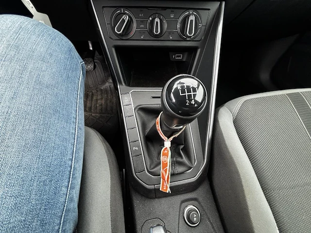 Volkswagen polo 1.6 tdi scr highline, 2018 - afbeelding 6 van  27