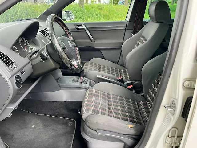 Volkswagen polo 1.8 gti, nieuwe apk, 33-zr-pb - afbeelding 22 van  23