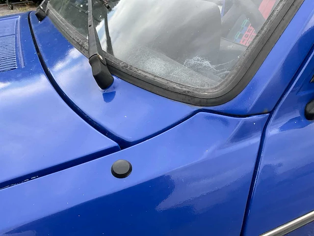 Volkswagen polo 1f oldtimer auto - afbeelding 33 van  43