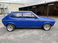 Volkswagen polo 1f oldtimer auto - afbeelding 40 van  43