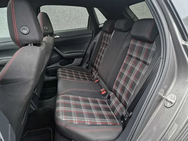 Volkswagen polo 2.0 tsi gti | r-612-nr - afbeelding 13 van  43