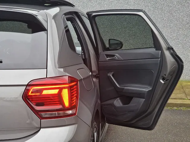 Volkswagen polo 2.0 tsi gti | r-612-nr - afbeelding 20 van  43