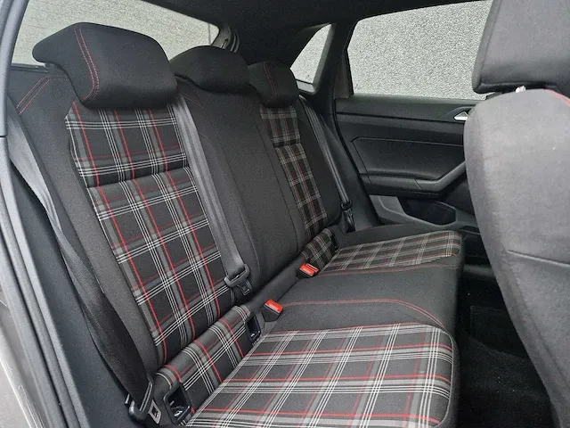 Volkswagen polo 2.0 tsi gti | r-612-nr - afbeelding 40 van  43