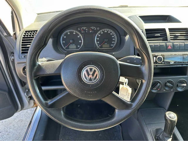 Volkswagen polo 2005 benzine - afbeelding 7 van  37