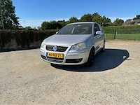 Volkswagen polo 2005 benzine - afbeelding 12 van  37