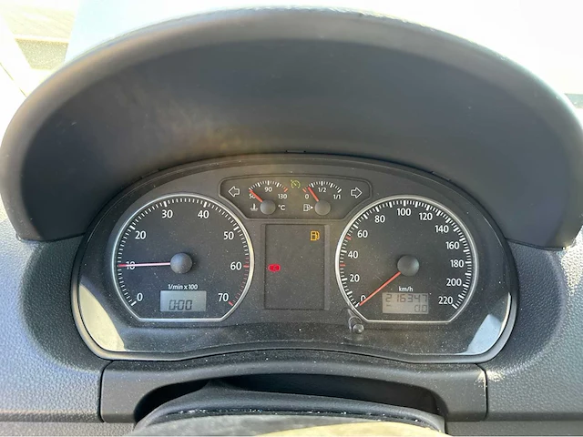 Volkswagen polo 2005 benzine - afbeelding 27 van  37