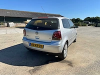 Volkswagen polo 2005 benzine - afbeelding 33 van  37