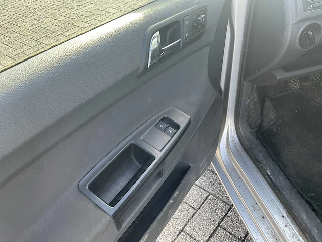 Volkswagen polo auto - afbeelding 6 van  23