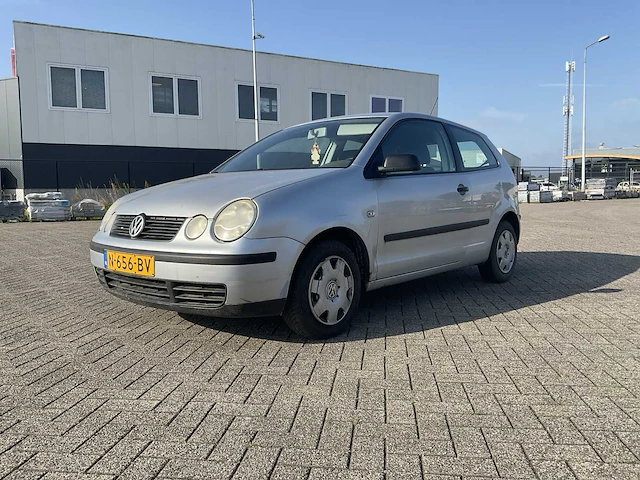 Volkswagen polo auto - afbeelding 12 van  23