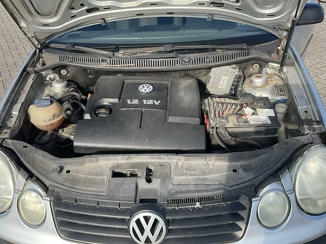 Volkswagen polo auto - afbeelding 23 van  23