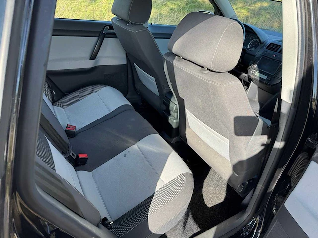 Volkswagen polo cross 1.4 16v comfortline clima glb-87-g - afbeelding 21 van  21