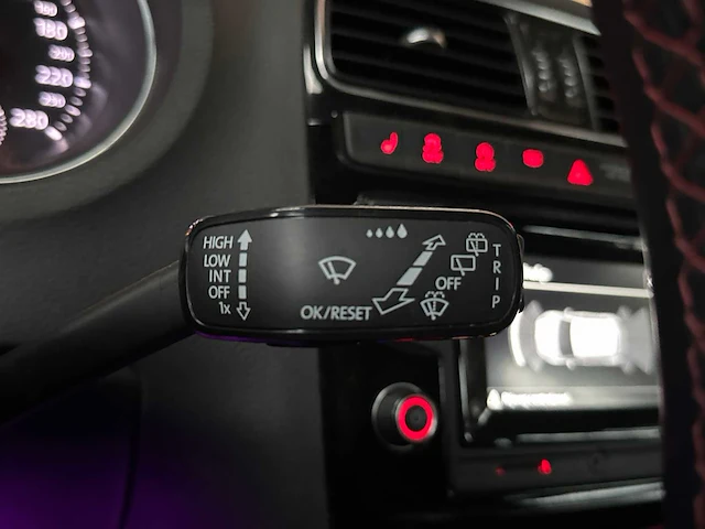 Volkswagen polo gti 1.8 tsi 192pk 2015, gjb-52-g - afbeelding 18 van  38