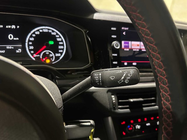 Volkswagen polo gti 2.0 tsi 200pk 2019, h-753-zl - afbeelding 20 van  43