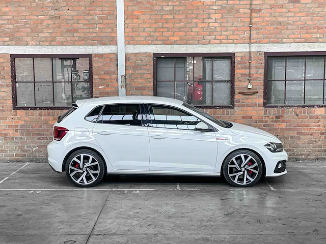 Volkswagen polo gti 2.0 tsi 200pk 2019, p-213-jn - afbeelding 2 van  45
