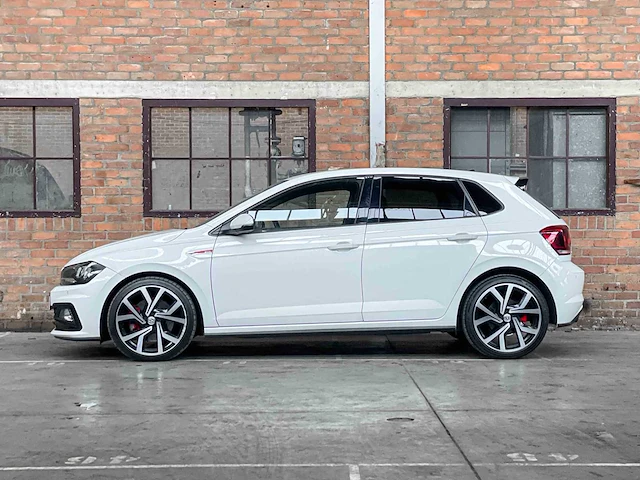 Volkswagen polo gti 2.0 tsi 200pk 2019, p-213-jn - afbeelding 9 van  45
