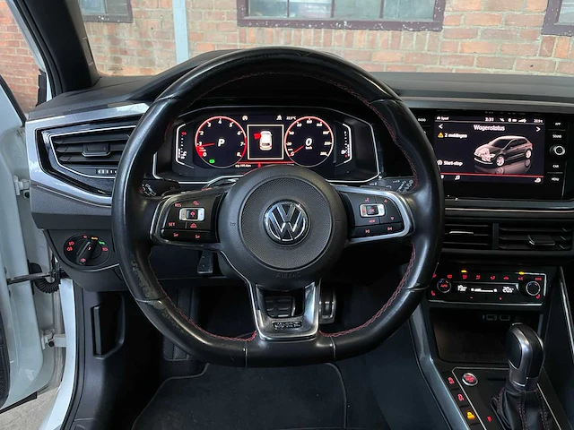 Volkswagen polo gti 2.0 tsi 200pk 2019, p-213-jn - afbeelding 13 van  45