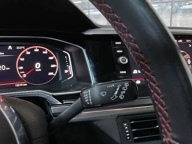 Volkswagen polo gti 2.0 tsi 200pk 2019, p-213-jn - afbeelding 19 van  45