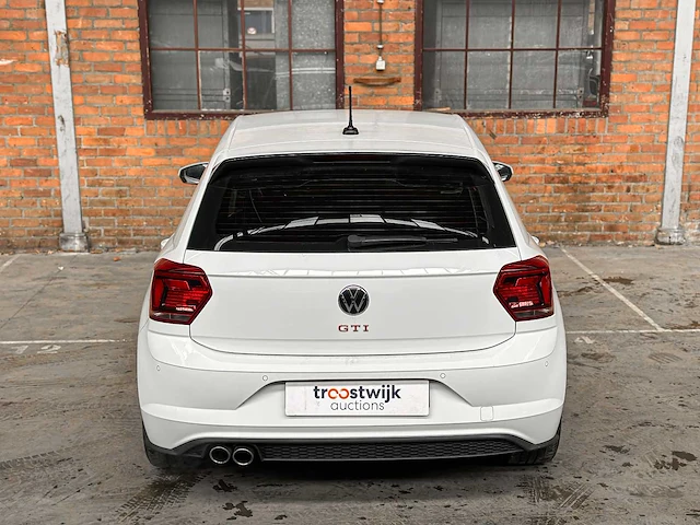 Volkswagen polo gti 2.0 tsi 200pk 2020, x-677-zr - afbeelding 4 van  32