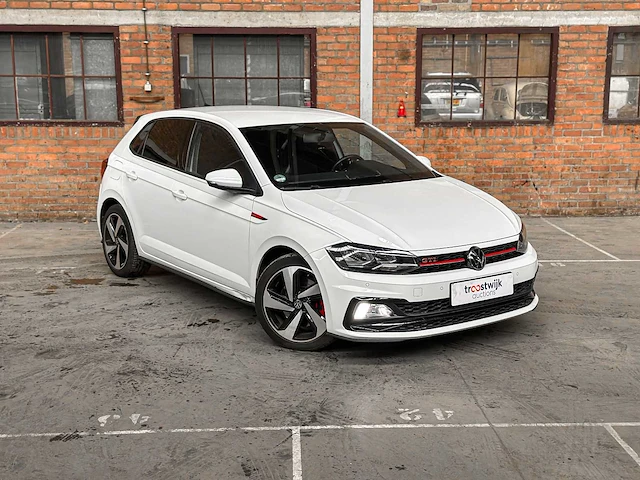 Volkswagen polo gti 2.0 tsi 200pk 2020, x-677-zr - afbeelding 30 van  32