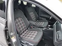 Volkswagen polo gti 2.0 tsi 200pk automaat 2019 panodak keyless camera adaptive led dodehoek carplay stoelverwarming - afbeelding 6 van  42