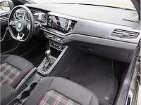 Volkswagen polo gti 2.0 tsi 200pk automaat 2019 panodak keyless camera adaptive led dodehoek carplay stoelverwarming - afbeelding 8 van  42