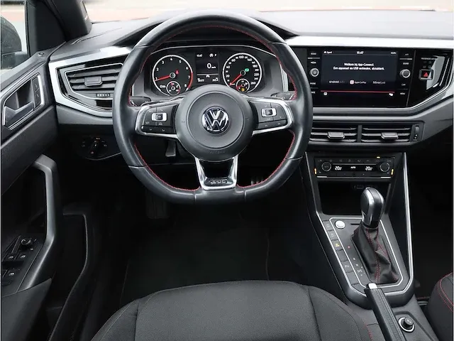 Volkswagen polo gti 2.0 tsi 200pk automaat 2019 panodak keyless camera adaptive led dodehoek carplay stoelverwarming - afbeelding 11 van  42