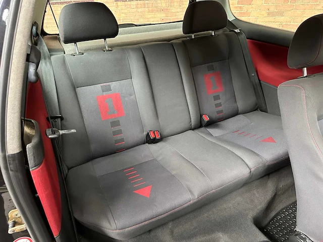 Volkswagen polo gti 6n pre-facelift 125pk 1999 - afbeelding 36 van  44