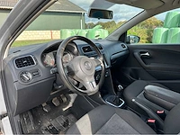 Volkswagen polo personenauto 2012 - afbeelding 6 van  33