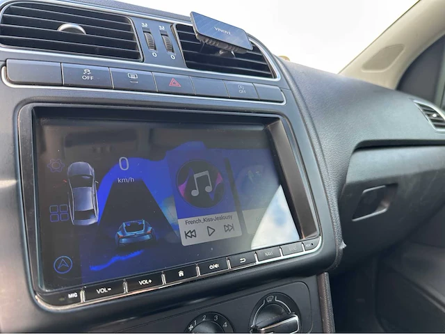 Volkswagen polo personenauto 2012 - afbeelding 15 van  33