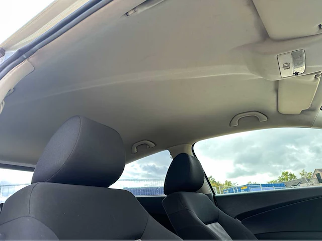 Volkswagen polo personenauto 2012 - afbeelding 19 van  33