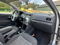Volkswagen polo personenauto 2012 - afbeelding 33 van  33