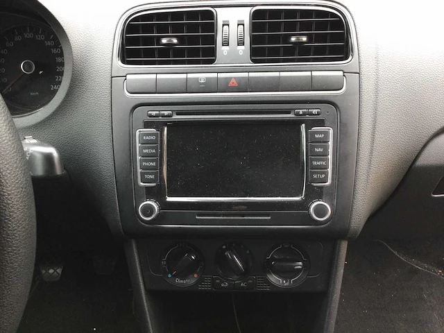 Volkswagen polo personenauto - afbeelding 13 van  14