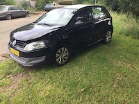 Volkswagen polo personenauto - afbeelding 2 van  14