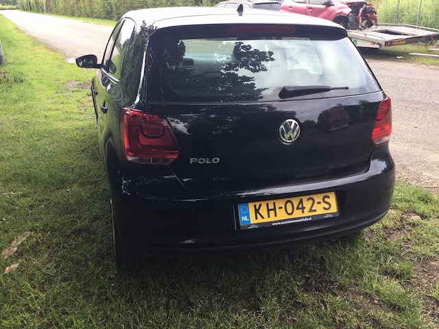 Volkswagen polo personenauto - afbeelding 4 van  14