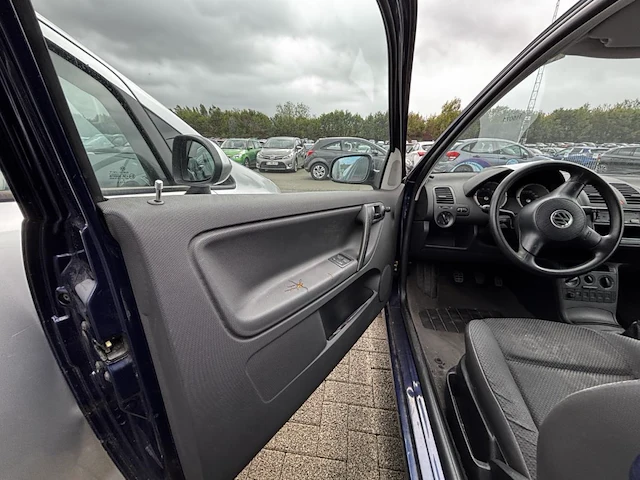 Volkswagen polo,2004 - afbeelding 28 van  30
