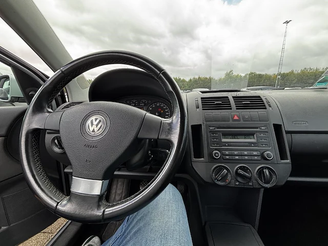 Volkswagen polo,2008 - afbeelding 2 van  30
