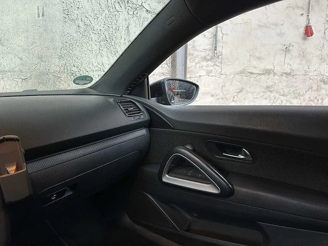 Volkswagen scirocco 1.4 tsi highl. plus 161pk 2008, ng-533-x - afbeelding 18 van  33