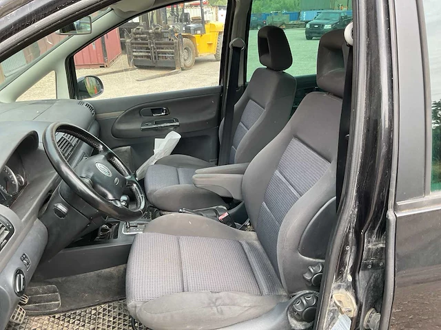 Volkswagen sharan personenauto - afbeelding 16 van  16