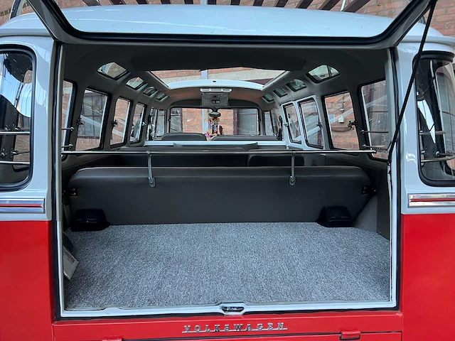 Volkswagen spijlbus t1 samba 46pk 1981, 1-zsb-73 - afbeelding 21 van  40