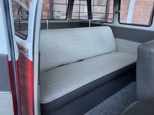Volkswagen spijlbus t1 samba 46pk 1981, 1-zsb-73 - afbeelding 31 van  40