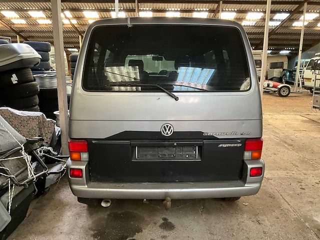 Volkswagen syncro multivan gl 2.5i - afbeelding 4 van  28