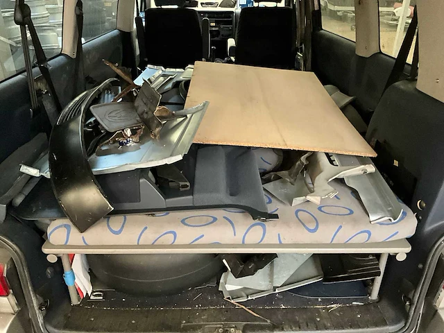 Volkswagen syncro multivan gl 2.5i - afbeelding 7 van  28