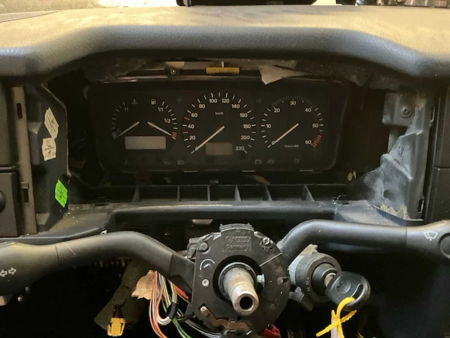 Volkswagen syncro multivan gl 2.5i - afbeelding 20 van  28