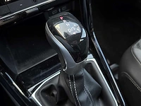 Volkswagen t-cross 1.5 tsi r-line - dsg - car 2021 | 00-35-28 - afbeelding 14 van  41
