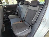 Volkswagen t-cross 1.5 tsi r-line - dsg - car 2021 | 00-35-28 - afbeelding 33 van  41