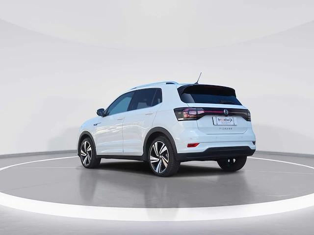 Volkswagen t-cross 1.5 tsi r-line - dsg - car 2021 | 00-35-28 - afbeelding 38 van  41