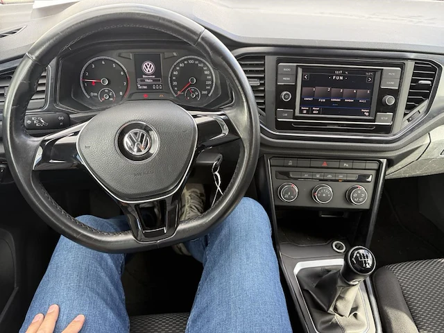 Volkswagen t roc 1 0 tsi opf,2019 - afbeelding 26 van  26