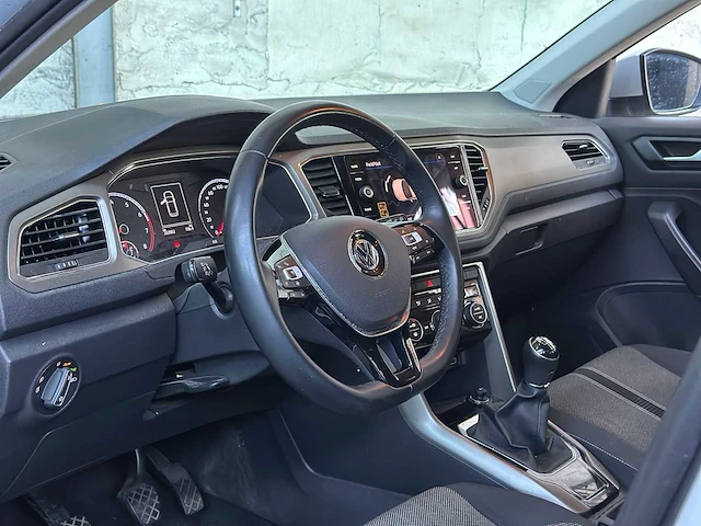Volkswagen t-roc 1.0 tsi style bns 116pk 2020, h-501-nf - afbeelding 9 van  42